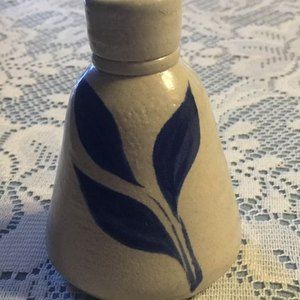 Williamsburg salt glaze pottery bud vase